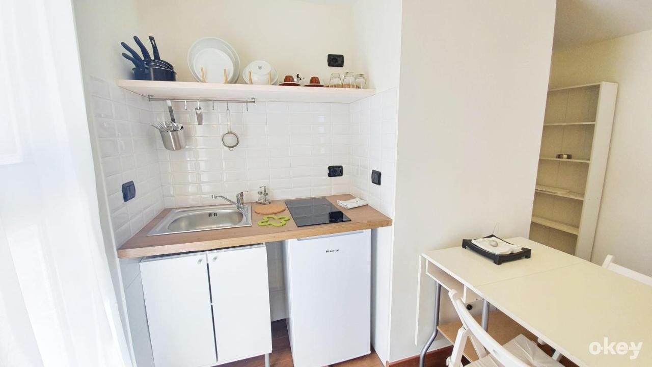 La Terrazza Tra I Tetti Studio - Bari Centro Apartment Exterior photo