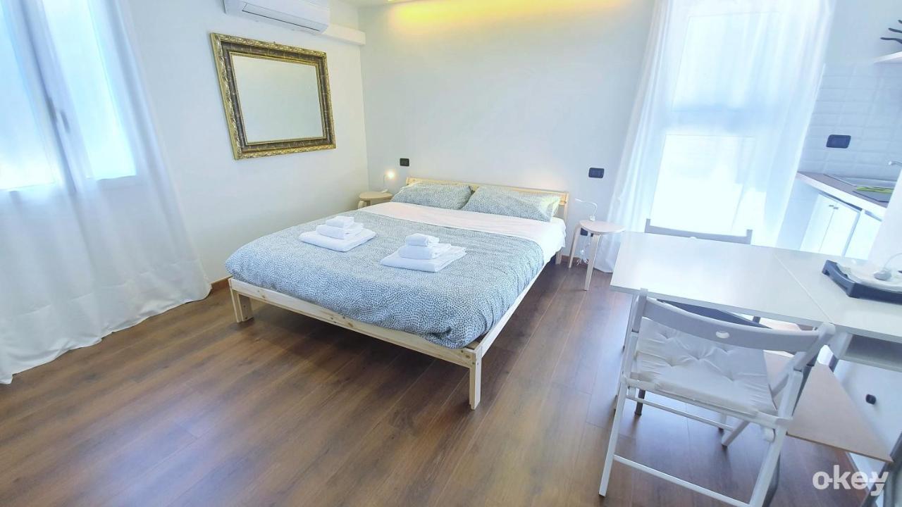 La Terrazza Tra I Tetti Studio - Bari Centro Apartment Exterior photo
