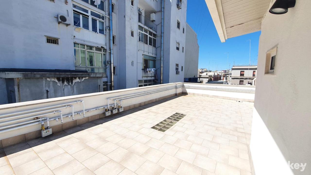 La Terrazza Tra I Tetti Studio - Bari Centro Apartment Exterior photo